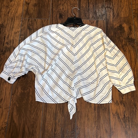 Zara Shirt - Picture 7 of 9